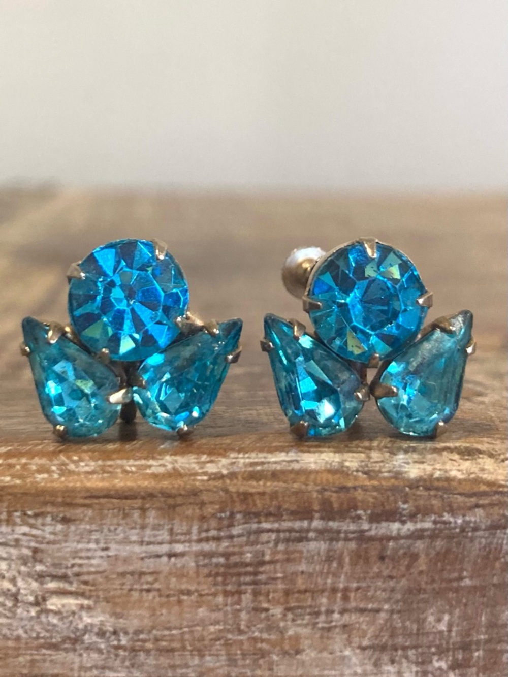Vintage Blue Shiny Clip On Screw Post Earrings